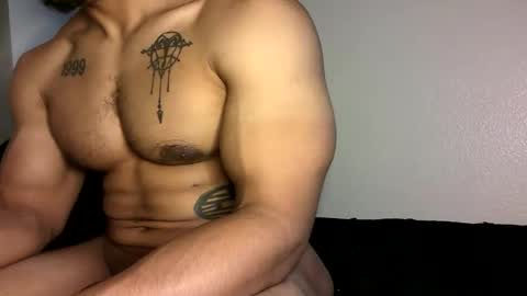 Snapshot of vegasluv702 chatting on November 2025 07:52:02 AM Vegas Love online show from November 2025 07:52:02 AM