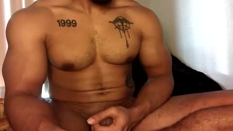 Snapshot of vegasluv702 chatting on November 2025 04:56:01 PM Vegas Love online show from November 2025 04:56:01 PM