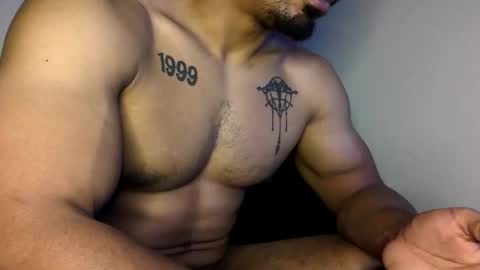 Snapshot of vegasluv702 chatting on November 2025 07:57:01 AM Vegas Love online show from November 2025 07:57:01 AM