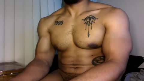 Snapshot of vegasluv702 chatting on November 2025 08:57:02 AM Vegas Love online show from November 2025 08:57:02 AM