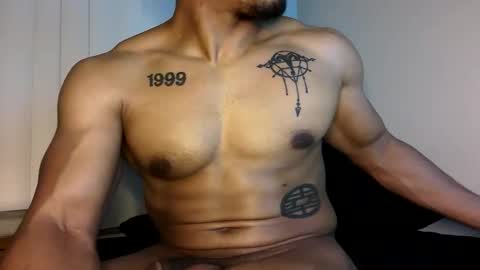 Snapshot of vegasluv702 chatting on December 2025 10:46:02 AM Vegas Love online show from December 2025 10:46:02 AM