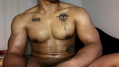 Snapshot of vegasluv702 chatting on December 2025 08:51:02 AM Vegas Love online show from December 2025 08:51:02 AM