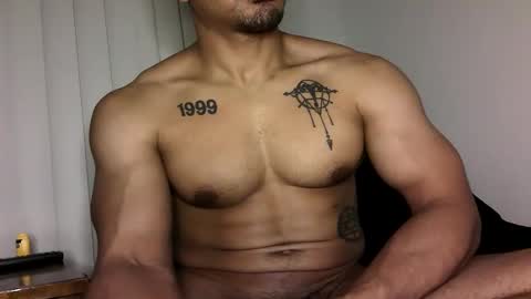 Vegas Love online show from December 2025 09:48:01 AM