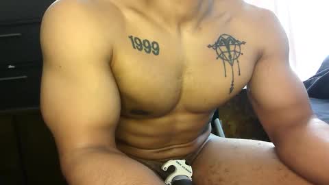 Vegas Love online show from January 2026 09:09:01 PM