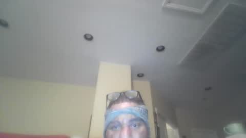 Snapshot of vegasstrippn17 chatting on November 2025 03:05:01 AM vegasstrippn17 online show from November 2025 03:05:01 AM