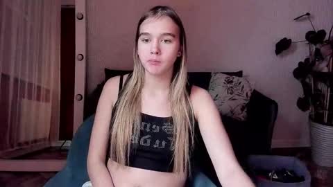 Snapshot of vel1ka chatting on November 2025 01:34:01 PM Barbara online show from November 2025 01:34:01 PM