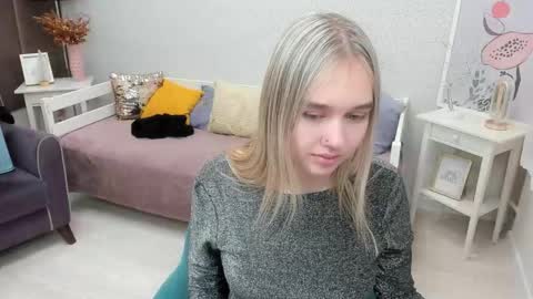 Snapshot of vel1ka chatting on December 2025 12:45:01 PM Barbara online show from December 2025 12:45:01 PM