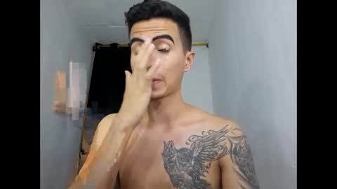 Snapshot of velk_hot1 chatting on January 2025 02:27:02 AM velk_hot1 online show from January 2025 02:27:02 AM