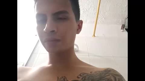 Snapshot of velk_hot1 chatting on January 2025 05:52:02 AM velk_hot1 online show from January 2025 05:52:02 AM