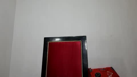 Snapshot of velk_hot1 chatting on March 2025 12:42:01 AM velk_hot1 online show from March 2025 12:42:01 AM