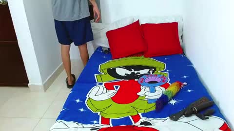 Snapshot of velk_hot1 chatting on November 2025 03:14:02 PM velk_hot1 online show from November 2025 03:14:02 PM