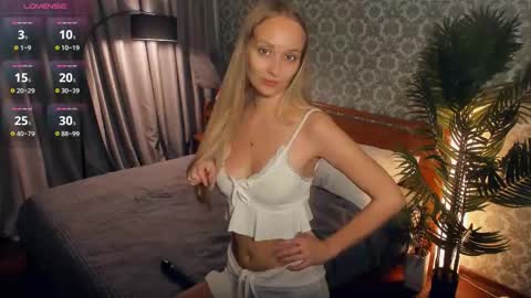 Snapshot of vellaford chatting on November 2025 08:20:01 AM Eva online show from November 2025 08:20:01 AM