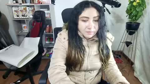 Snapshot of vellarossa chatting on October 2025 05:38:02 AM Im VelaI will be Christmas and New Year with my family December 22 to January 13 I will miss you guys. online show from October 2025 05:38:02 AM