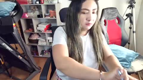 Snapshot of vellarossa chatting on July 2026 06:06:02 PM Im VelaI will be Christmas and New Year with my family December 22 to January 13 I will miss you guys. online show from July 2026 06:06:02 PM