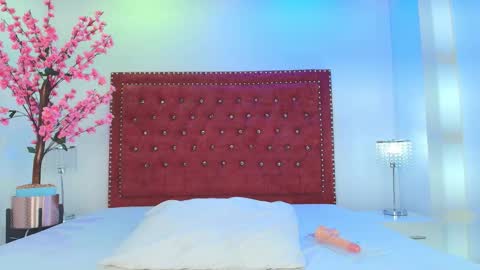 velora_nigth online show from February 2026 11:58:02 AM