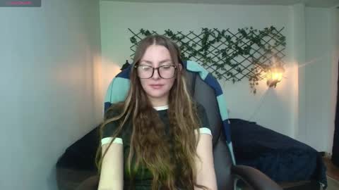 Sophi  online show from April 2026 12:52:02 AM