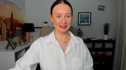 Jasmine online show from December 2025 07:26:02 AM