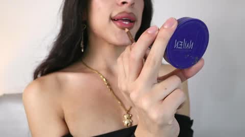 Snapshot of velvet_raze chatting on June 2026 01:06:02 PM Velvet online show from June 2026 01:06:02 PM
