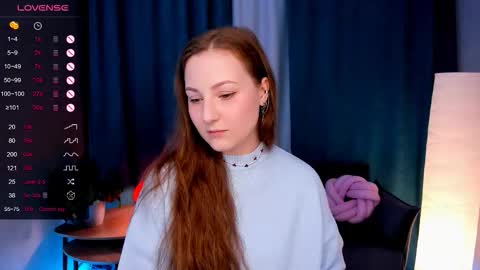 Mia online show from November 2025 09:12:02 AM