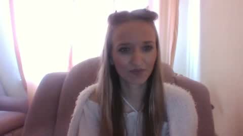 velvetintuition online show from May 2026 07:35:01 AM