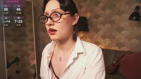 Snapshot of velvetlily_ chatting on May 2026 09:09:01 PM Lily online show from May 2026 09:09:01 PM