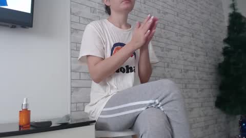 Snapshot of velvetmoon123 chatting on November 2025 08:36:02 AM velvetmoon123 online show from November 2025 08:36:02 AM