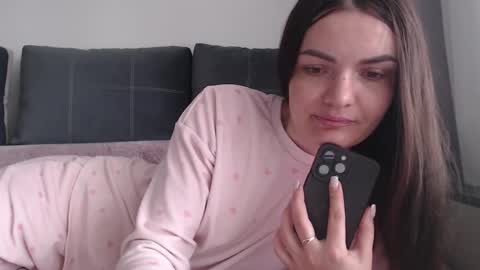 velvetmoon123 online show from March 2026 08:47:02 AM