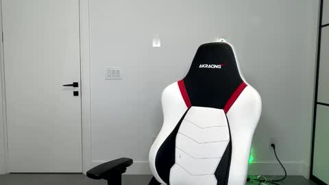 VelvetTGirl online show from February 2026 03:58:01 AM