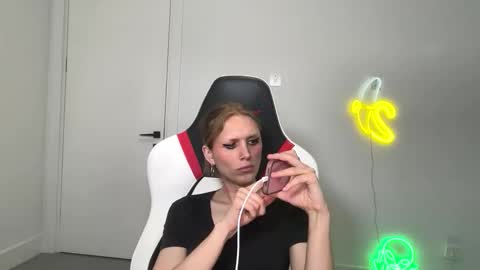 VelvetTGirl online show from February 2026 08:13:01 AM