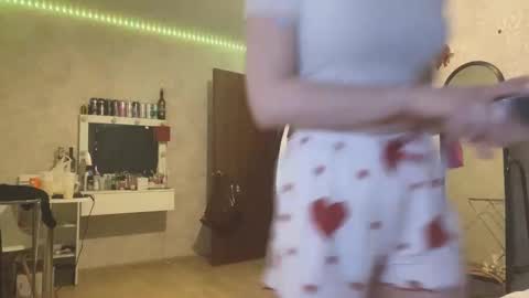 M i l a n a online show from March 2026 12:33:02 PM