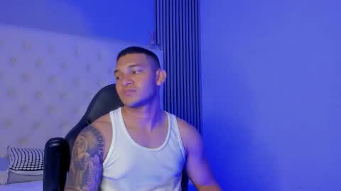 Snapshot of venedic__bull chatting on February 2026 03:56:02 AM Venedic online show from February 2026 03:56:02 AM