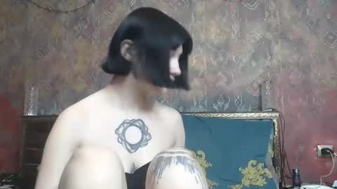 Naly online show from December 2025 11:06:02 AM