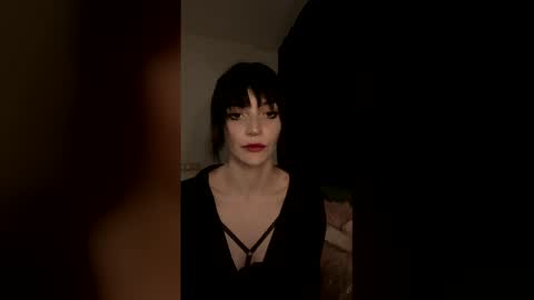 venom_goddess online show from May 2026 09:33:02 PM