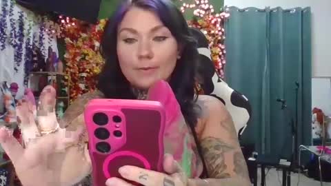 Snapshot of ventressinkbaby chatting on October 2025 01:48:02 AM VentressInk online show from October 2025 01:48:02 AM