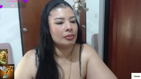 Snapshot of venus1111_ chatting on June 2026 11:47:02 PM HI IM VENUS SMALL BOOBS BIG HEART WARM PUSSY online show from June 2026 11:47:02 PM