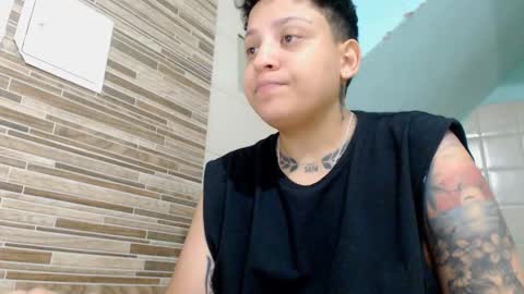 Snapshot of venus14hot chatting on September 2025 05:23:02 AM Billy Mandy online show from September 2025 05:23:02 AM