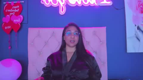 Snapshot of venus_0110 chatting on February 2025 07:27:02 PM Venus Veracruz online show from February 2025 07:27:02 PM