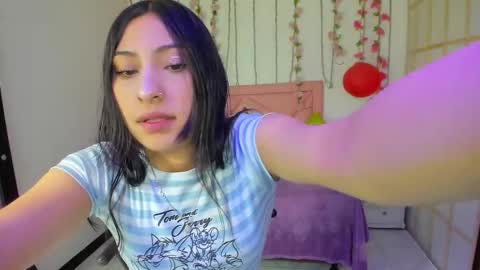 Snapshot of venus_latin_01 chatting on September 2025 08:08:02 PM Mary online show from September 2025 08:08:02 PM