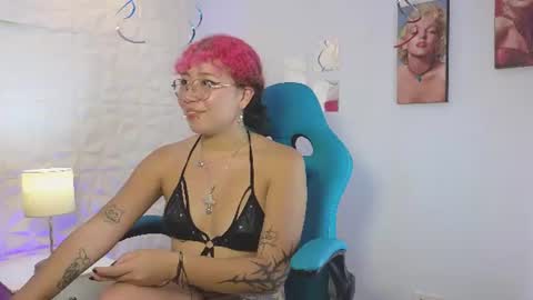 Snapshot of venus_midnight chatting on July 2026 09:09:02 PM VENNUS online show from July 2026 09:09:02 PM