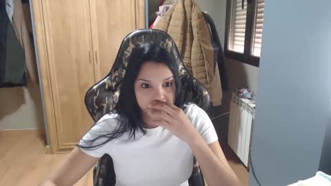 Snapshot of venus_sensual69 chatting on February 2025 11:05:01 AM Venus independent model online show from February 2025 11:05:01 AM