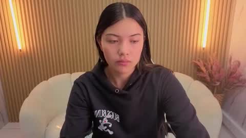 Snapshot of venus_velvet_tp chatting on January 2026 12:42:01 PM Venus online show from January 2026 12:42:01 PM