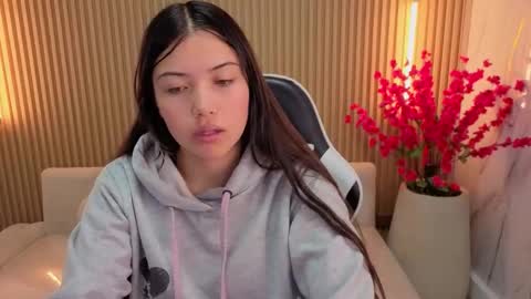 Snapshot of venus_velvet_tp chatting on February 2026 01:17:01 PM Venus online show from February 2026 01:17:01 PM