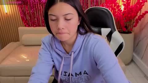 Snapshot of venus_velvet_tp chatting on February 2026 12:38:01 PM Venus online show from February 2026 12:38:01 PM