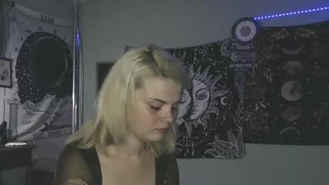 Snapshot of venusastar chatting on October 2025 11:14:01 PM Miss Venus online show from October 2025 11:14:01 PM