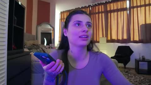 venusinylons online show from November 2025 01:35:02 PM