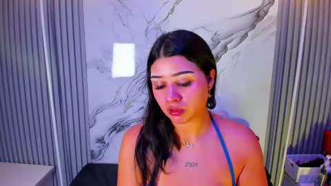 Venusowen  online show from April 2026 01:50:02 PM