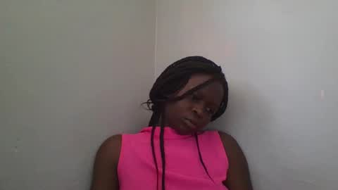 vera_bright online show from February 2025 09:35:02 AM