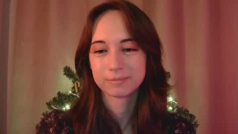 Snapshot of veralush chatting on December 2025 12:44:02 PM Una online show from December 2025 12:44:02 PM