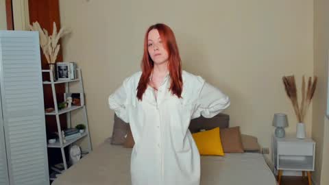 Snapshot of vernettastiner chatting on May 2026 07:43:01 PM Delora online show from May 2026 07:43:01 PM