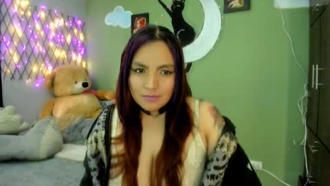 Snapshot of vero_jhonson chatting on June 2026 02:56:01 PM karolina online show from June 2026 02:56:01 PM